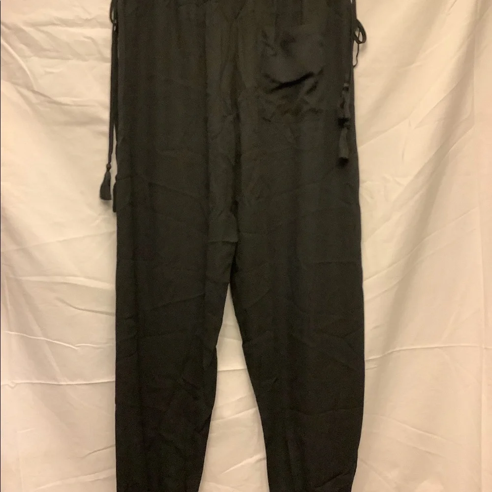 Pants - Picture 2 of 6